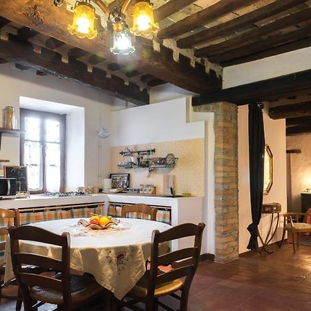Casa Giuliana ξενώνας Calosso Εξωτερικό φωτογραφία