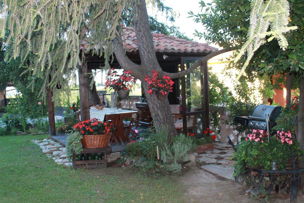 Casa Giuliana ξενώνας Calosso Εξωτερικό φωτογραφία