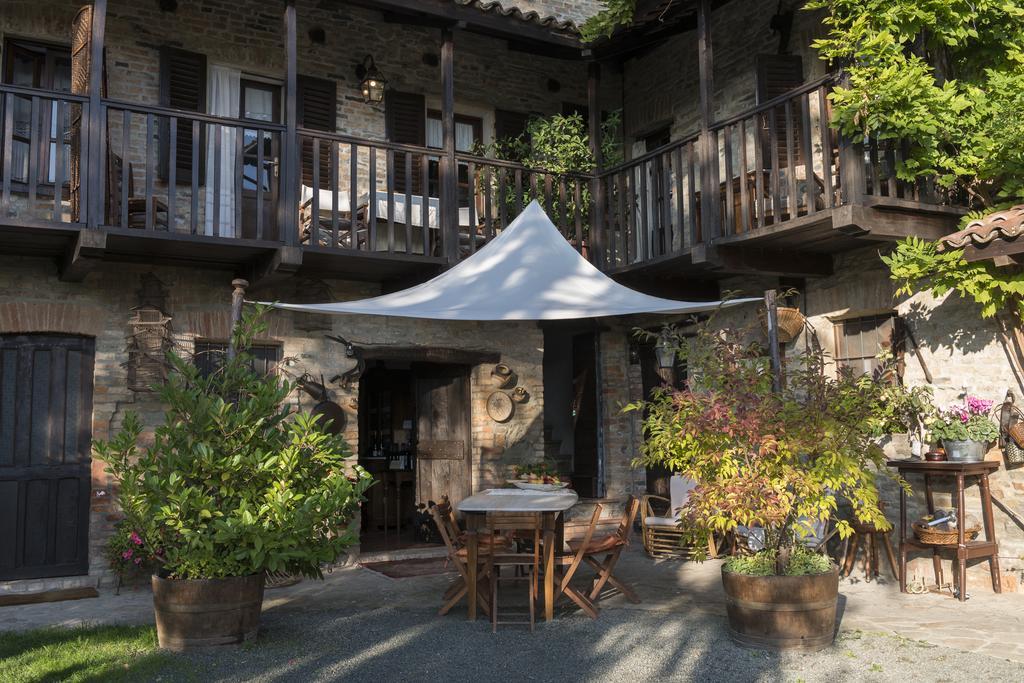 Casa Giuliana ξενώνας Calosso Εξωτερικό φωτογραφία